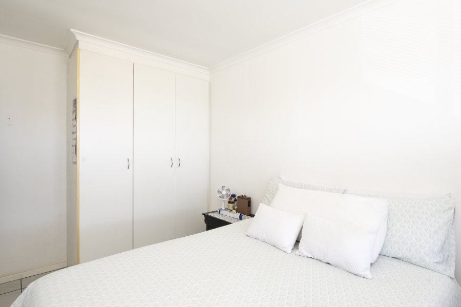 To Let 2 Bedroom Property for Rent in Heritage Park Western Cape